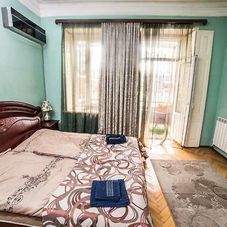 Gold District Apartment Тбілісі Екстер'єр фото
