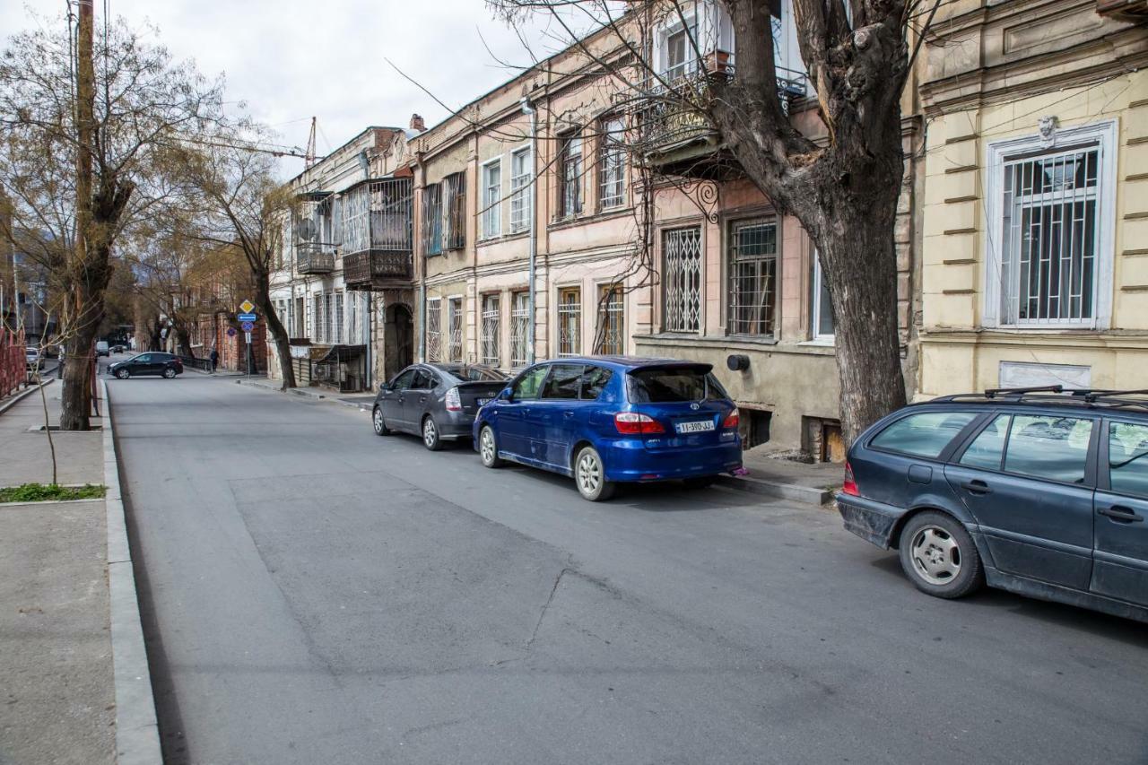 Gold District Apartment Тбілісі Екстер'єр фото