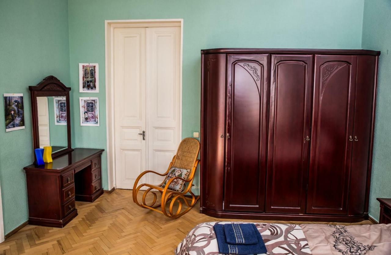 Gold District Apartment Тбілісі Екстер'єр фото