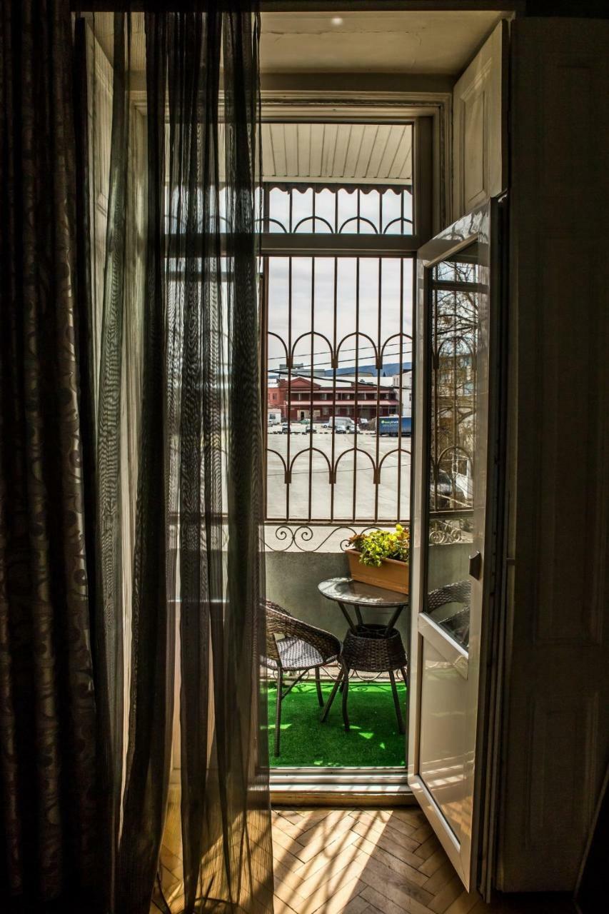 Gold District Apartment Тбілісі Екстер'єр фото